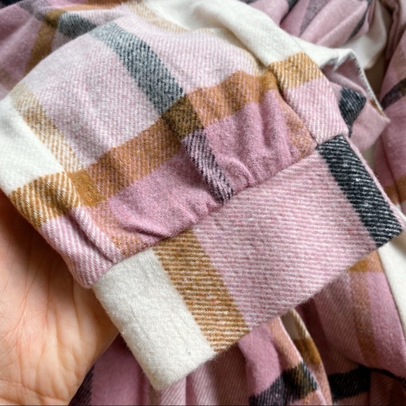 π BLUSH MULTI PLAID COLLAR LONG SLEEVE BELTED JACKET! - Picture 6 of 12